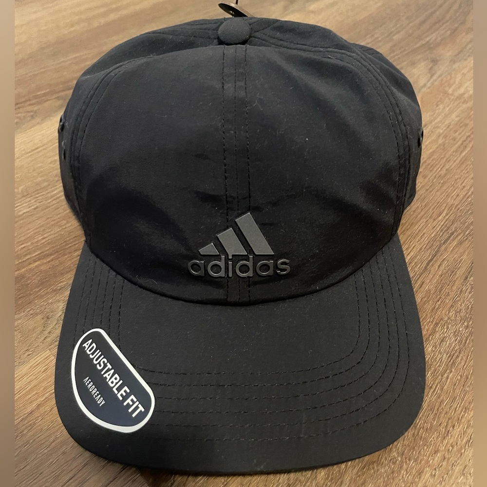NWT Adidas relaxed strap back hat